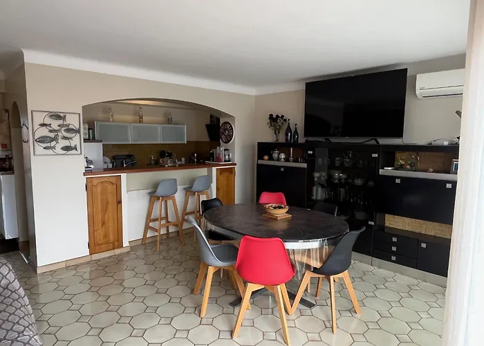 Apartment Entre Et Sainte-Maxime